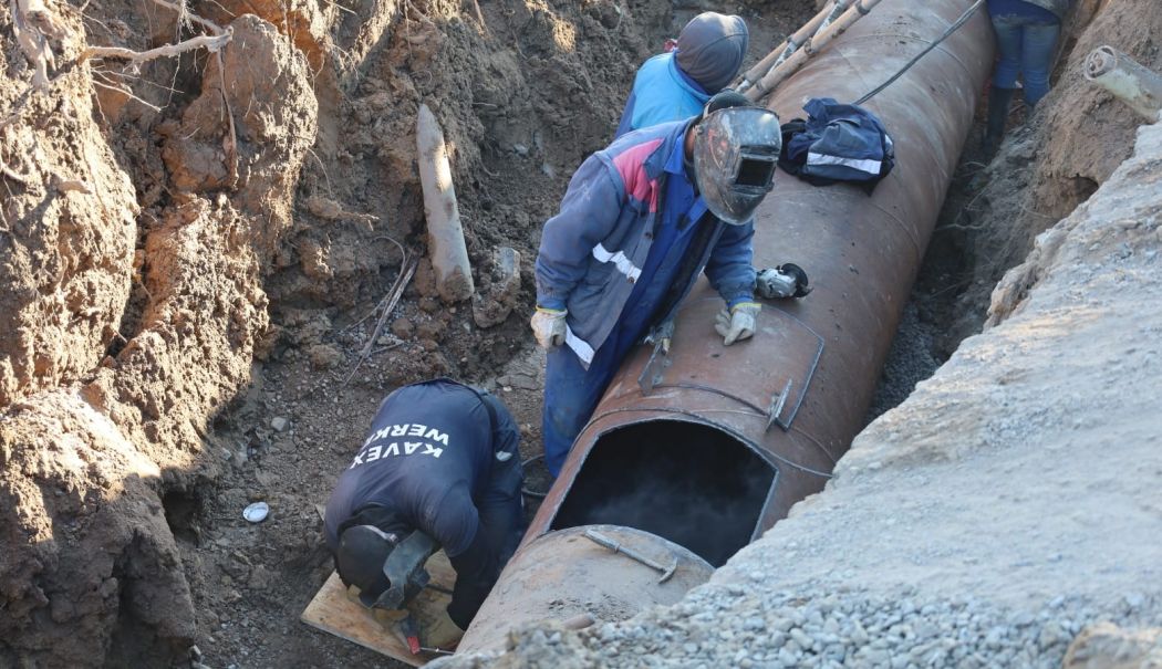Lucrările la conducta magistrală de apă din zona Pod Butelii au fost finalizate