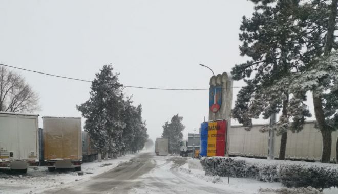 RESTRICȚIILE pentru TIR-uri de la Negru Vodă au fost ridicate - 7febrrestrictiisursagardadecoast-1581061977.jpg