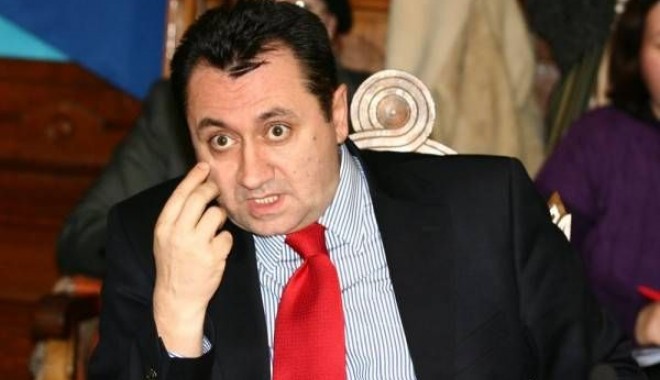 Deputatul Florin Pâslaru, judecat pentru că și-a angajat fiul în Parlament - 7ianuariepaslarudeputatconflictd-1389106473.jpg