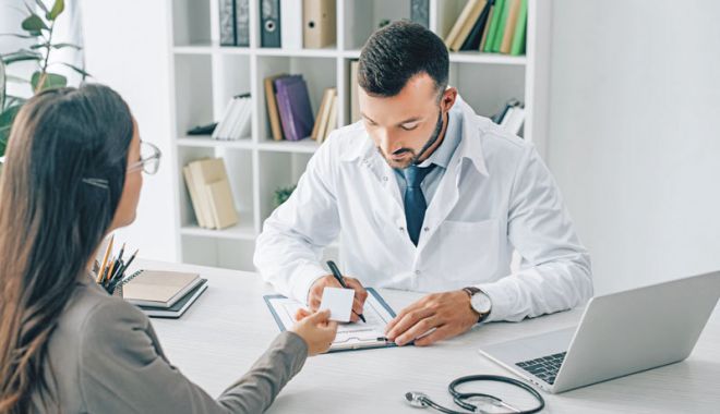 Consultațiile la medicul de familie vor fi contra cost, începând cu data de 1 februarie. Ce tarife vor fi percepute