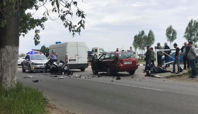 Polițist ranit în accident, la Constanța - 80667bd36bd84fd789dc080ad4fe66ff-1588407558.jpg