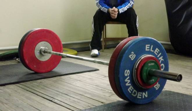 BOMBĂ ÎN LUMEA SPORTULUI! Halterofilii excluși de la Jocurile Olimpice 2016 - 81-1448004940.jpg