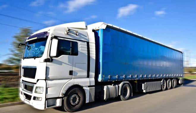 Șoferul unui TIR din Vaslui a sunat la 112, spunând că aude voci în remorcă - 822ea1b9724c4f9b96b19dde6e20b6ce-1628952192.jpg