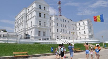 Hotel Carol, grandiosul refugiu al înaltei societăți - 8259184b26e8071180b08cc9edad48dd.jpg