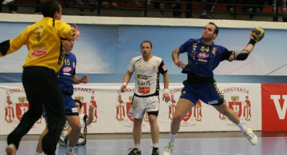 HCM Constanța face cadou un punct Reșiței - 82ee6f34ffc8f4bd25ff8e234e5ccfea.jpg
