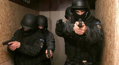 Țigări de contrabandă, confiscate de polițiști - 82ef66b1a52898c702c82939dcd19257.jpg