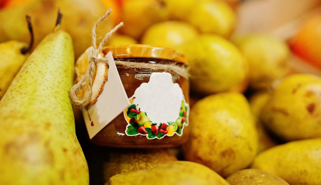 De ce să alegi etichete personalizate pentru produsele tale - 8322-1764073795.jpg
