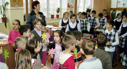 Întâlnire între generații la Școala 