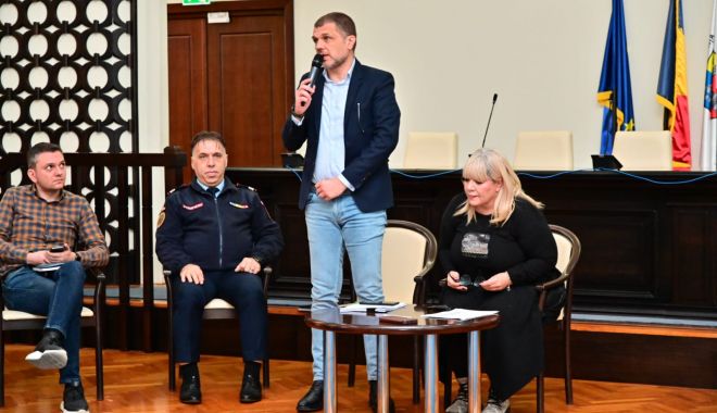 Şedinţă trimestrială la Instituţia Prefectului în vederea integrării străinilor care au dobândit protecţie internaţională