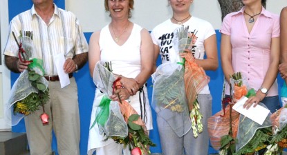 Singure în calea furtunii - 8653e8618cfebc672d9486a39cd22ec1.jpg