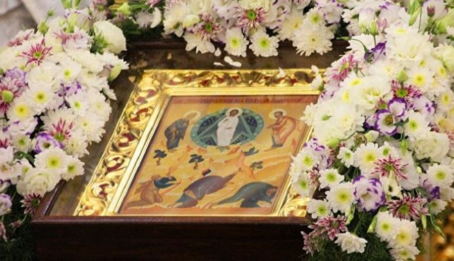 Biserica Ortodoxă prăznuiește Schimbarea la Față a Domnului - 8673200-1596625964.jpg