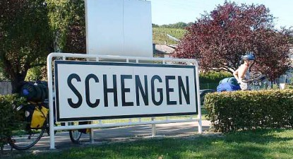 Franța vrea criterii mai dure pentru aderarea la spațiul Schengen - 8688637d39403262922a58c636512d56.jpg
