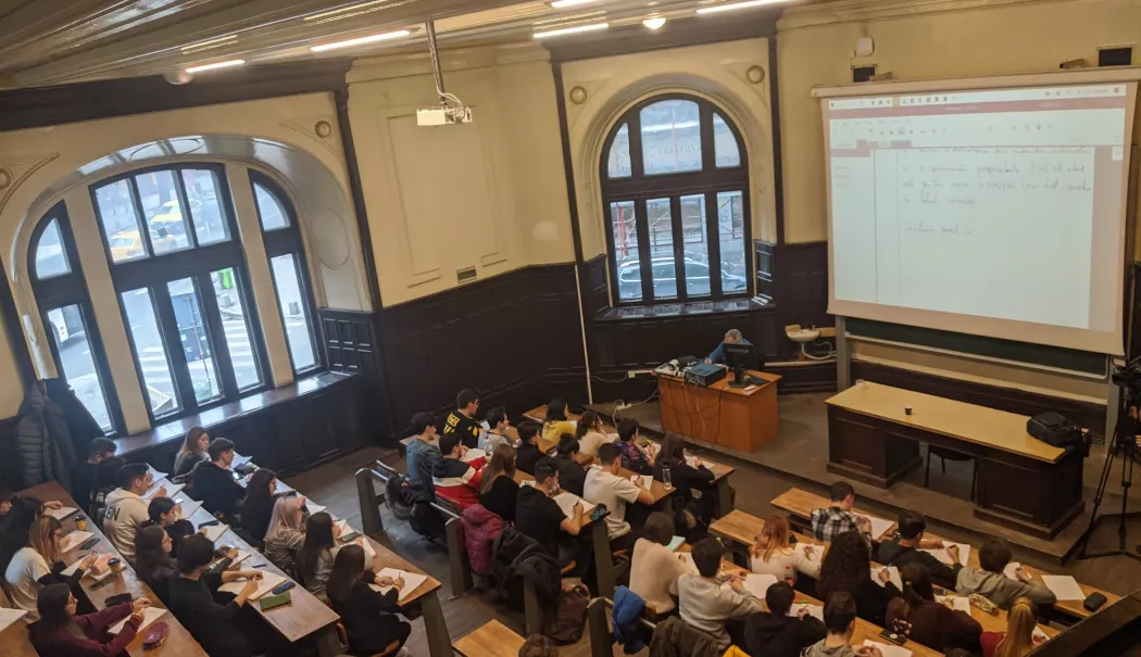 Foto - Interes uriaș pentru Facultatea de Istorie. Cea mai mare concurență din ultimii 20 de ani