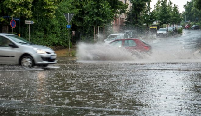 Nou cod galben de furtuni și ploi torențiale, până sâmbătă noapte - 89303d22e744482ba78f08ad561aebfc-1625299756.jpg
