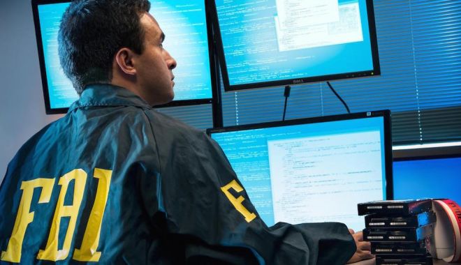 Agenții FBI au sesizat DIICOT: un român și-a filmat copilul în timp ce îl forța să facă sex oral! - 8aprfbipornsursadallasmorningnew-1586341620.jpg