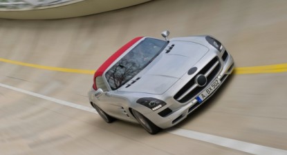 SLS AMG Roadster, oficial. Aproape... - 8b55d0c00543104d60a9677056c26a17.jpg