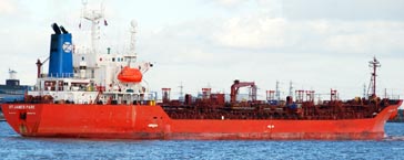 Pirații somalezi au eliberat doi marinari constănțeni - 8bb7c0824a5713e027013c7a3225ea1f.jpg