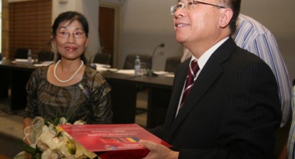 Consulul general al Chinei la Constanța a devenit cetățean de onoare al județului - 8bd85bd47a645b5e604aeb3ee604861f.jpg