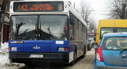În noaptea de Revelion, autobuzele circulă până la ora 21,30 - 8c2f736caa5d9fa73fab16ce92aef2ba.jpg