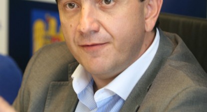 Prefectul Palaz trimite încă un primar la doctor - 8cc0ac7d47dcde31b14f499bceb2757b.jpg