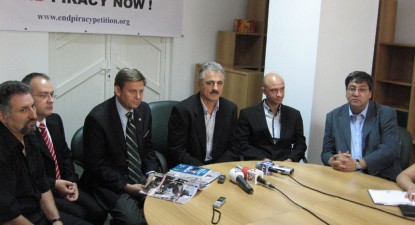 Petiția împotriva pirateriei pe mare a strâns 900.000 de semnături - 8d1b6bd626121f91b2b12ac0c6ba0905.jpg