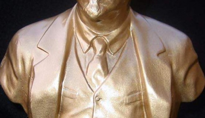 Evreul și bustul lui Lenin… - 8iulieevreulsibustulluilenin-1310131491.jpg