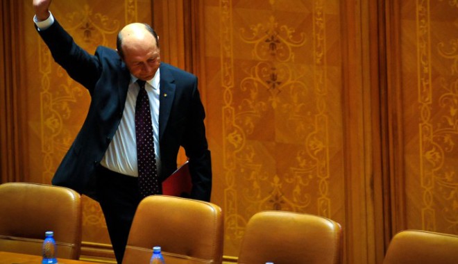 Ce cred constănțenii despre suspendarea președintelui Băsescu - 8iuliefondsuspendarebasescu-1341753423.jpg