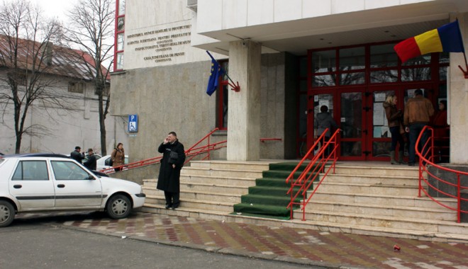 Pensionare de urgență. Când este posibilă? - 8martiefondpensii-1362752219.jpg