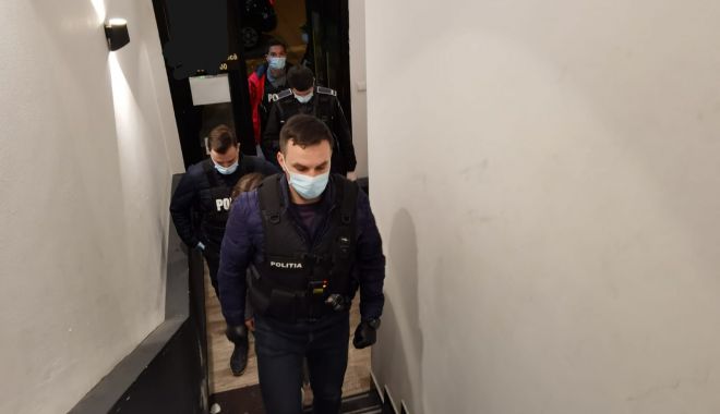 PETRECERI DE ZIUA FEMEII. Poliția Constanța a împărțit AMENZI! - 8martpetreceripolitisti-1615209435.jpg