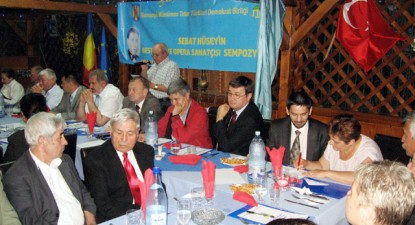 Bust în cimitirul musulman din Mangalia pentru 