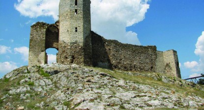 Cetatea Enisala, fortăreața genoveză a Dobrogei - 9365d34660b37dd118bcd58a992a5203.jpg