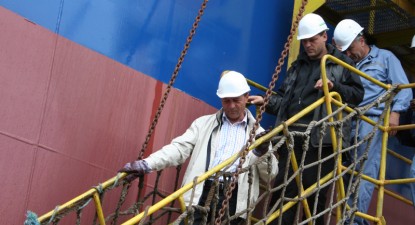 Constructorii de nave amenință cu proteste de stradă - 9416ee6f8b80c68e03265d13fb136a49.jpg