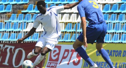 Kehinde Fatai tratează un transfer la Astra Ploiești - 95c951fe2817095f295970ed09ad2b17.jpg