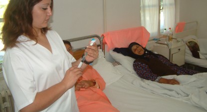 Medicii dau bir cu fugiții - 95fc1e184d429ca772913d609a0d57c2.jpg
