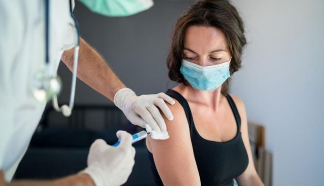 Sâmbătă a început vaccinarea fără programare la toate centrele din țară - 960x01-1620456070.jpg