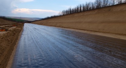 Abandon pe Autostrada Soarelui - 963584c6444d20c88eafd309e5073619.jpg