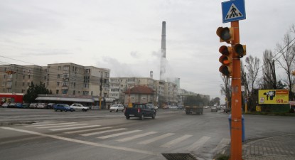Zeci de mii de lei cheltuiți pe un semafor care nu poate fi folosit - 9641b3d8fe0e9d7366c45c02518277d4.jpg