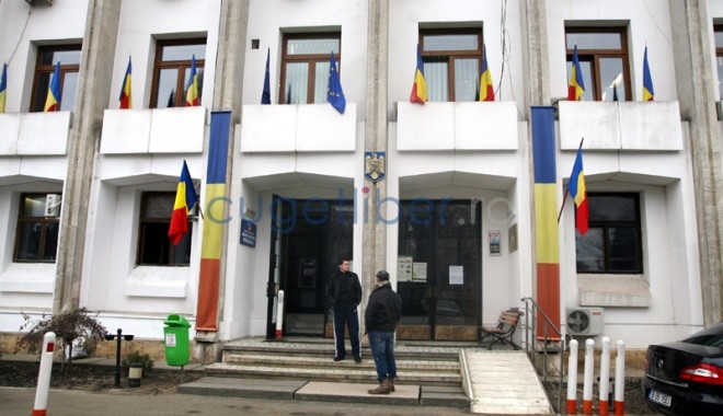 Cum ți-ai dori să fie viitorul tău primar? - 96ede18295a1258ffbe1dca74eed34d0-1336491241.jpg