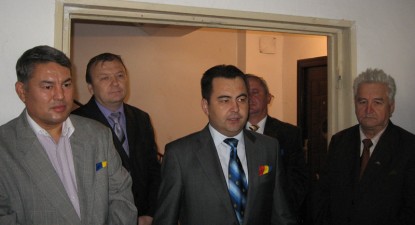 Tătarii din Mihail Kogălniceanu s-au mutat în casă nouă - 96ee742c2d445f8ea3efedf1958cb346.jpg