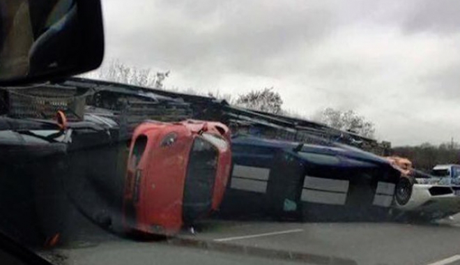 ACCIDENT în lanț pe Autostradă. La un pas de tragedie. Opt mașini au fost implicate - 977308l72506100-1483874651.jpg