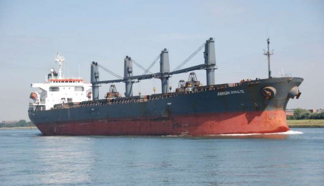 Echipajul unei nave a fost arestat în loc să primească mulțumiri - 979703-1319093279.jpg