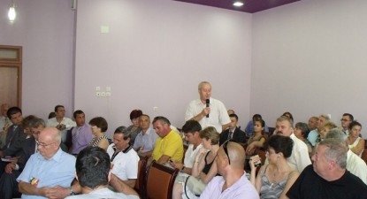 Românii din diaspora lasă capul jos sau privesc înainte cu mândrie? - 99291d4ae2f5f87ea89594d1d67a2838.jpg