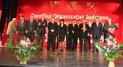 Edilii PSD constănțeni, împărțiți între Diaconescu, Năstase, Mitrea și Geoană - 99e30f7397f051b882943a65c240e2b6.jpg