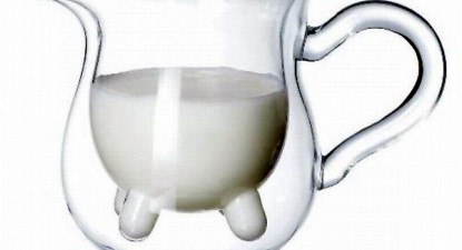 Lapte sănătos de la vacile clonate - 9a8b8145fb0d94e518c19d9e4df9990e.jpg