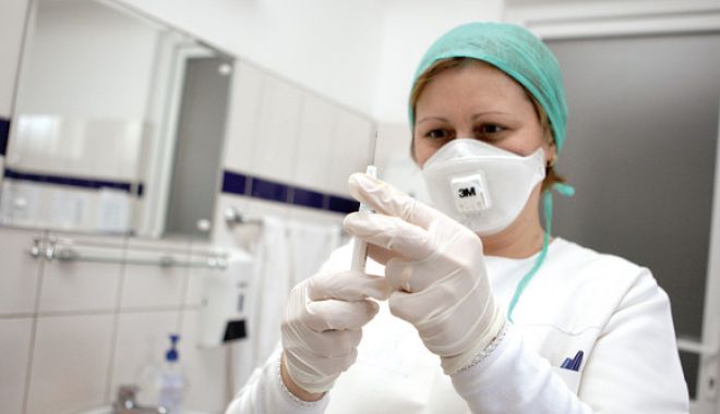 Numărul deceselor provocate de gripă, la 82. Ministrul Sănătății: Specialiștii spun că nu este epidemie - 9actvaccinantigripalfotogheorghe-1520431210.jpg