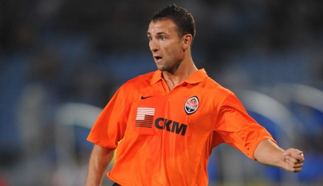 Răzvan Raț, nemulțumit de contractul cu Șahtior Donețk - 9ba3e52fc788656492390800-1357056743.jpg