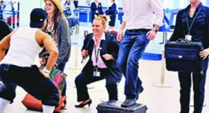 Fac sport cu bagajele in aeroport - 9c0ad4710eabe8c66118739944b1cdab.jpg