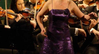Roxana Nițe, Mario Vasiliu și Răzvan Lucurescu au concertat la Teatrul 