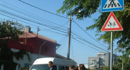 Polițiștii rutieri vor fi cu ochii pe șoferii care nu acordă prioritate pietonilor care traversează regulamentar - 9e08c2c3e81ecdef462606235c792c2c.jpg