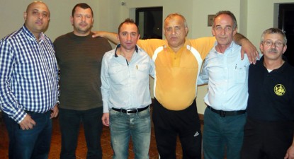 Luptători de nota 10 - 9e43b4b7e54955b4cb8fe9f98d5b28a7.jpg